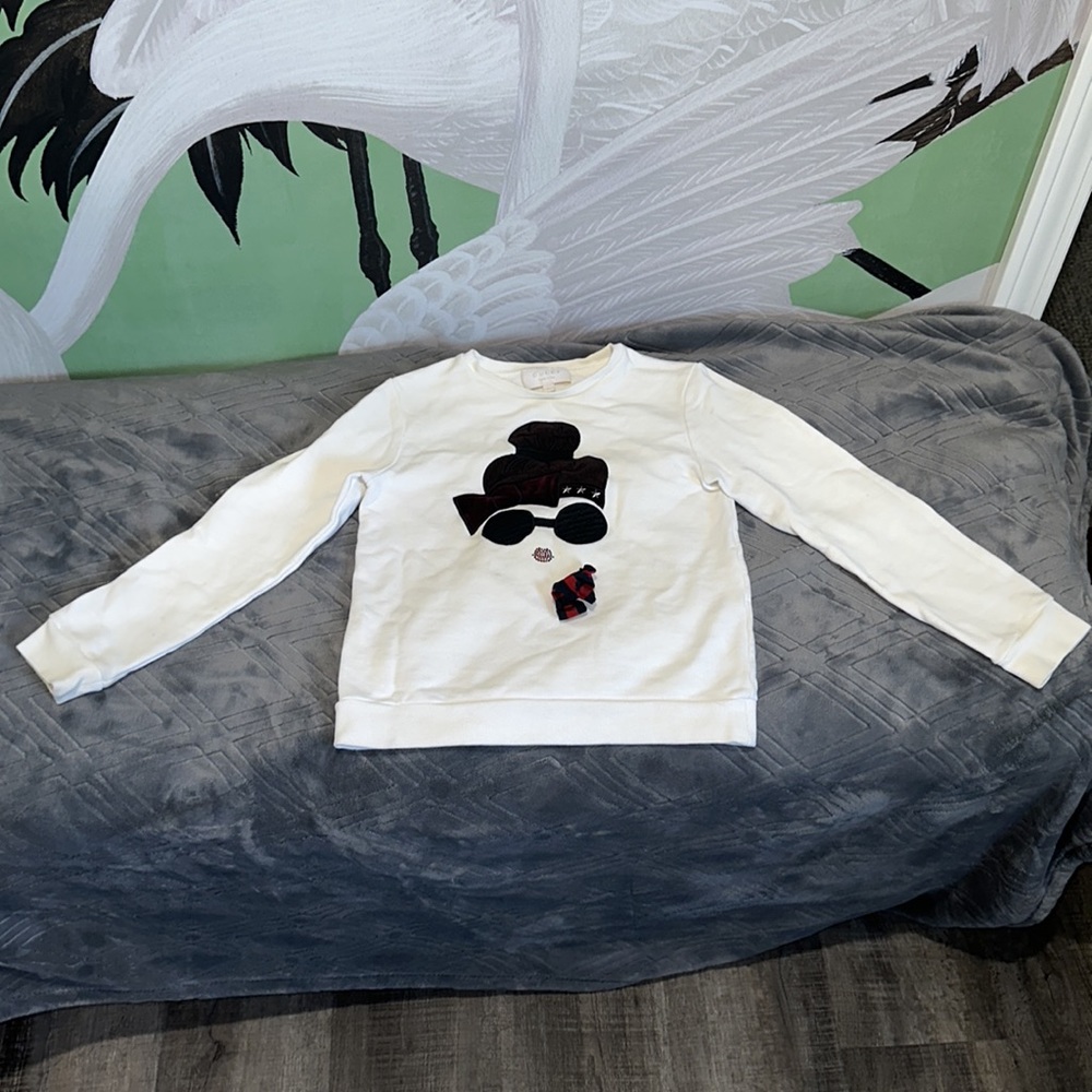 Stylish White Kids Sweatshirt with Black Graphic